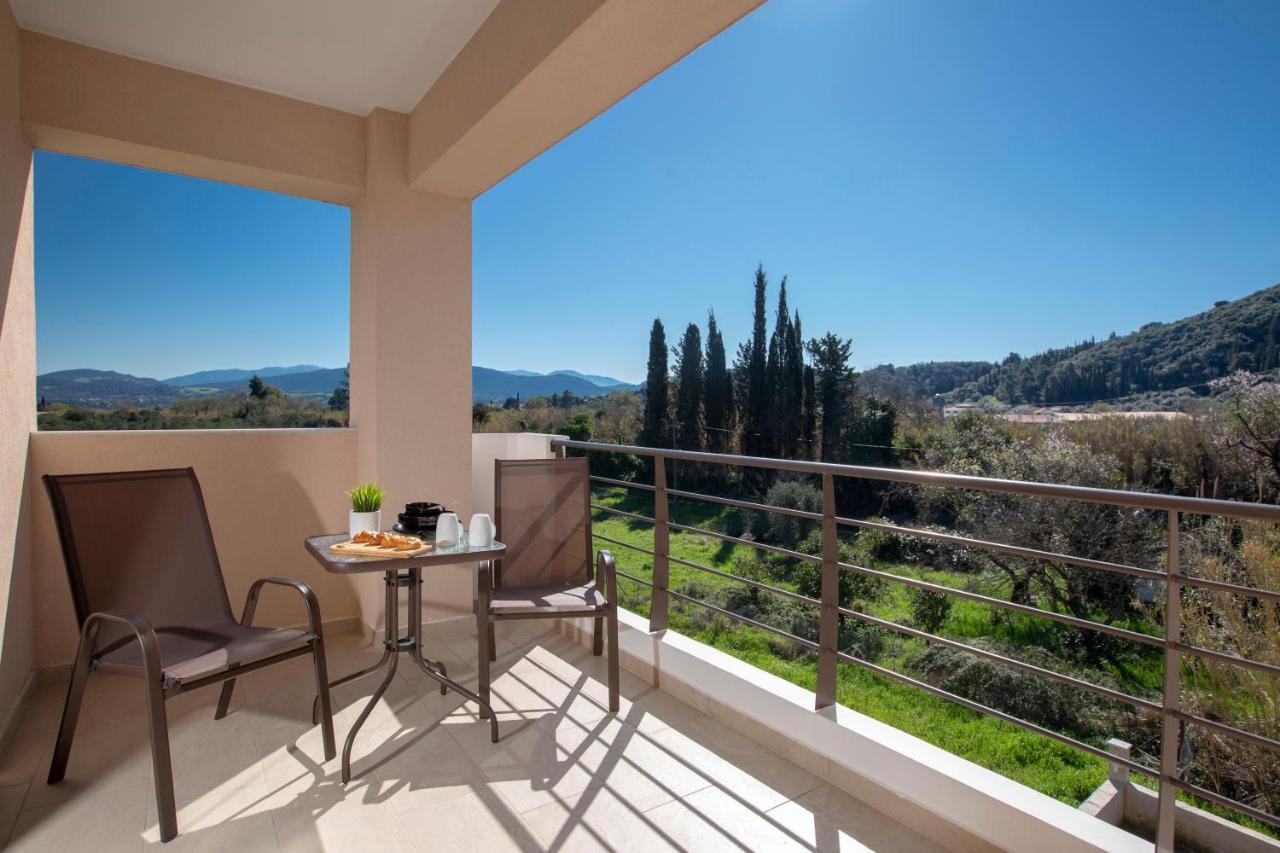 Amelie'S Luxe Apartments Kalligoni Exterior foto